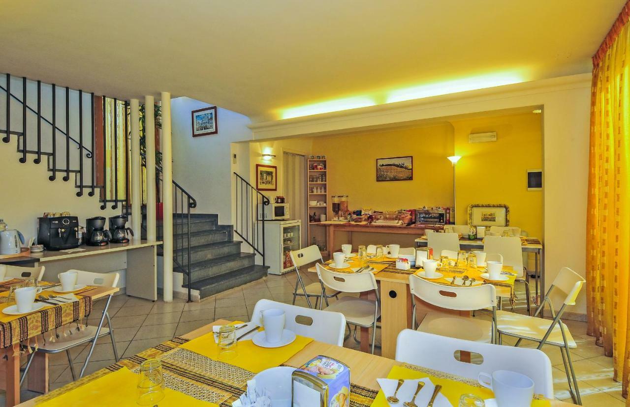 B&B Ai Cipressi ลุคคา ภายนอก รูปภาพ